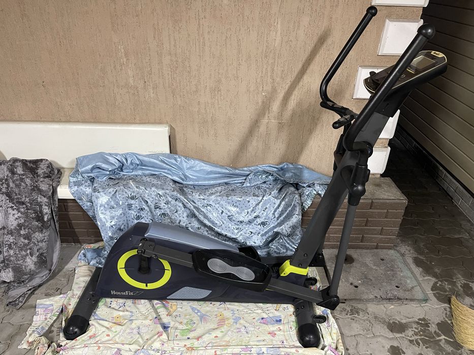 Лыжный тренажор (эллиптический)