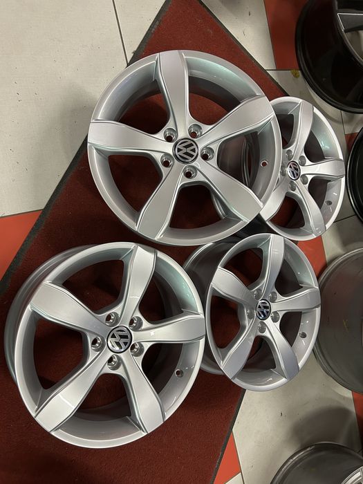 15 цола 5х100 Audi A1 A3 VW Polo Golf 4 Skoda Scala  Fabia Rapid Нови
