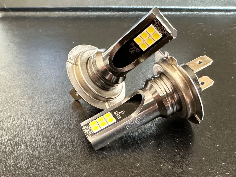 set 2 becuri led H7 6500L 80W sau H4