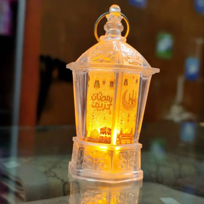 Декоративный LED-фонарь, украшенный в стиле «Рамадан»