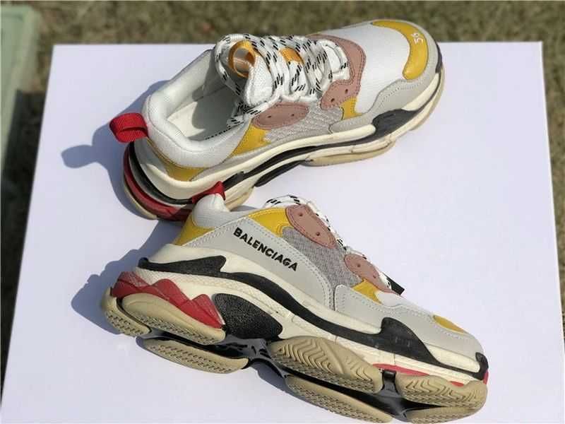 Balenciaga Triple S - White/Grey/Cream