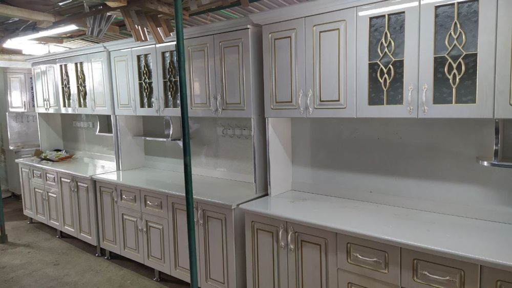 Кхуонный буфетлар тайор