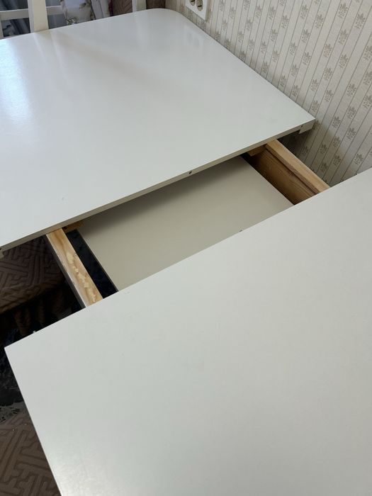 Кухенный стол 40000 тг