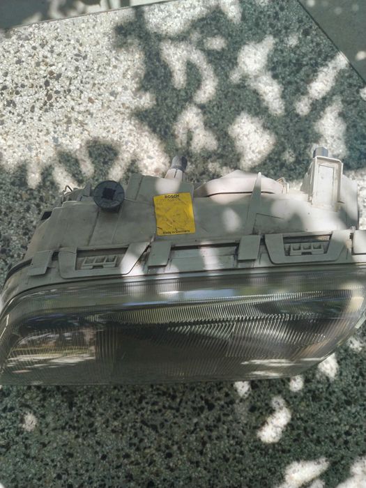 Фар за мерцедес c 200