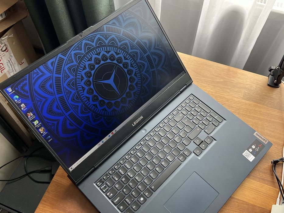 Laptop gaming Lenovo legion 5 17ACH6h Ryzen 7 5800H RTX3060 16Gb ram