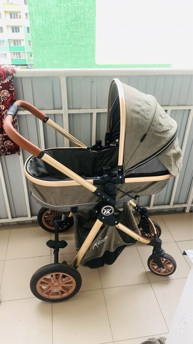 Продам коляску