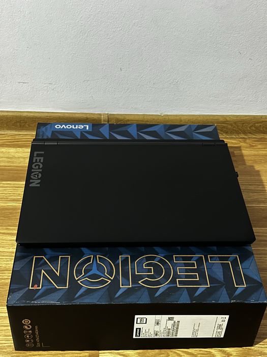 Lenovo legion 17 inch Laptop Gaming + facura si bon altex