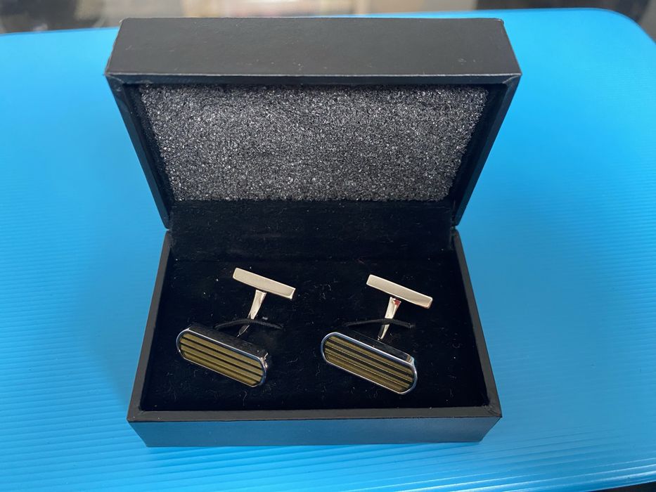 НОВИ копчета за ракавели HUGO BOSS