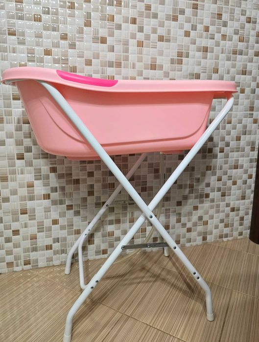 Бебешка вана със стойка Moni