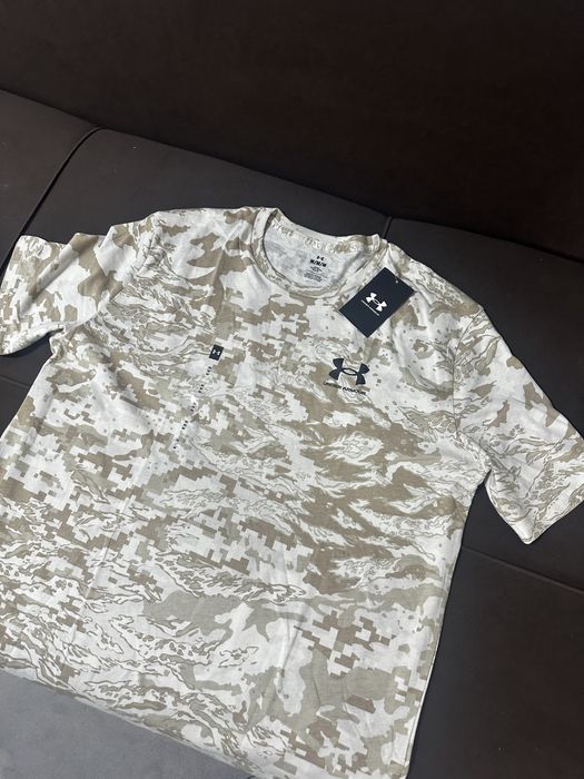 Футболка от Under armour