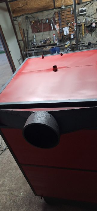 Confecționez Centrală pe comndă pe lemne și cărbuni pentru solarii ,s