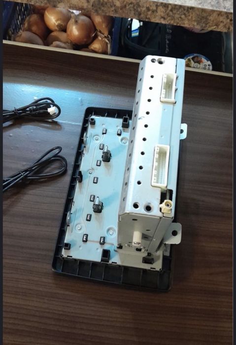 Продаю автомагнитолу