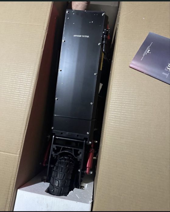 *NOUA* Trotineta electrica pliabila C1 PRO, BOGIST, 500W, 45KM/H, Negru