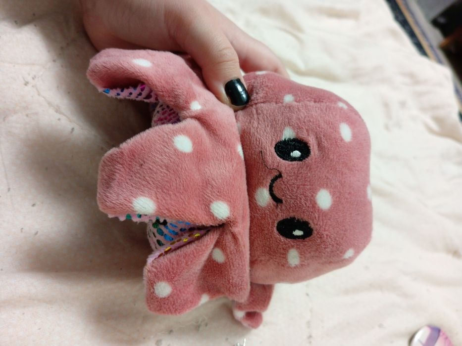 Продам что-то из этих вещей