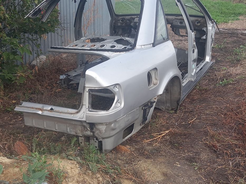 Продам крышу Audi C4 A6 ,