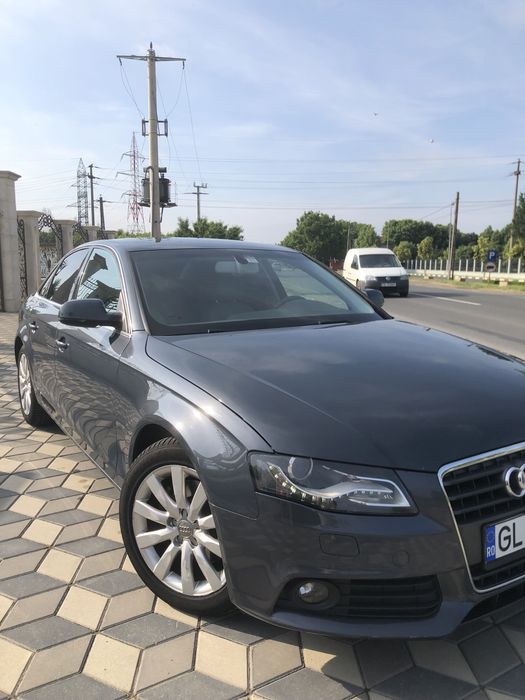 AUDI A4 2011