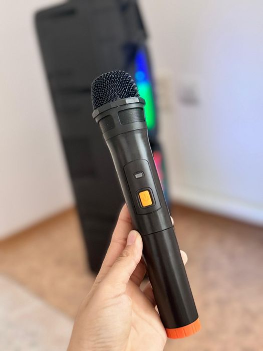 Продам колонку с микрофоном