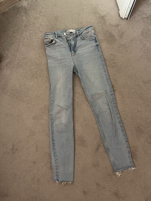 Дамски дънки Zara и LeGer