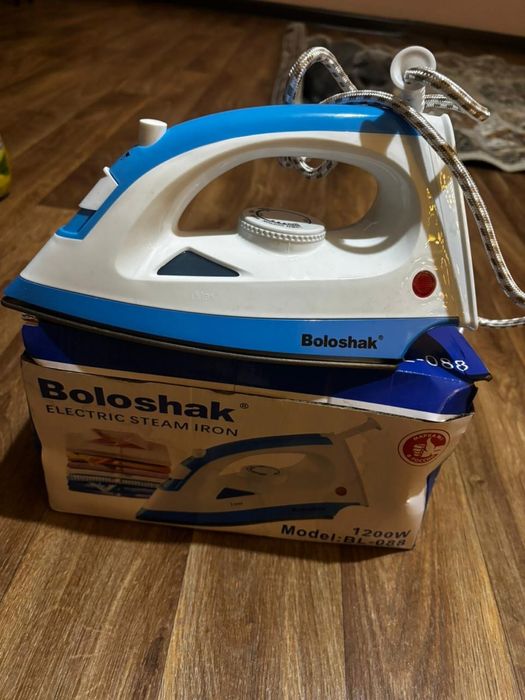 Телефизор Панасоник утюк