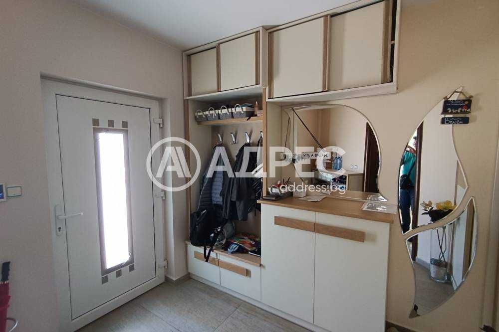 Продава се Къща в Разград, Житница - 463 кв.м за 1404 €/кв.м - Снимка #8