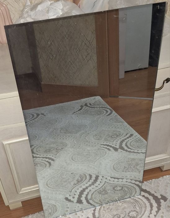 Продам зеркала, стекло