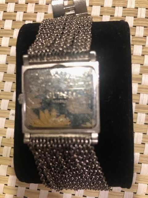 Ceas de dama Guess argintiu