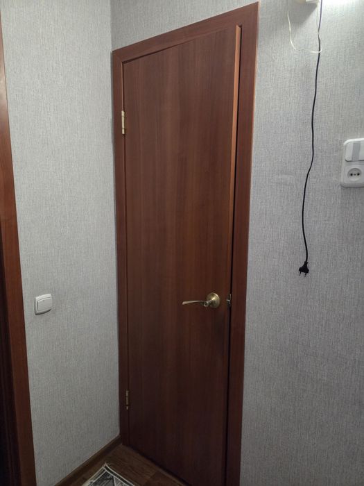 Продам межкомнатные двери