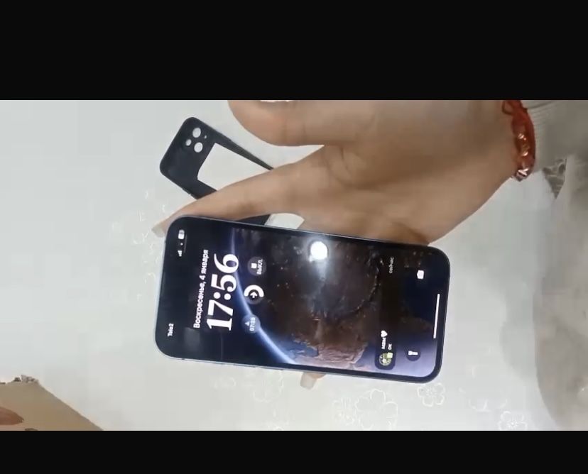 Iphone 13  128гб синий