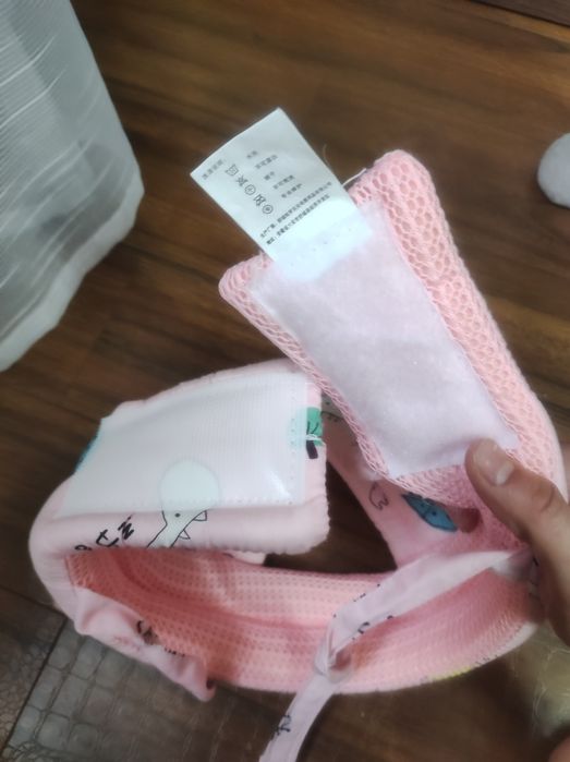 Продам шлем для малышей