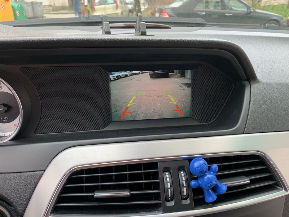 Задна камера и Carplay Mercedes W204 W212 монтиране Fakra AndroidAuto