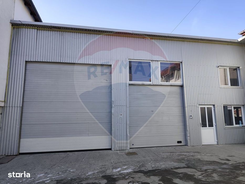 De inchiriat hala cu birouri si curte interioara in Burdujeni