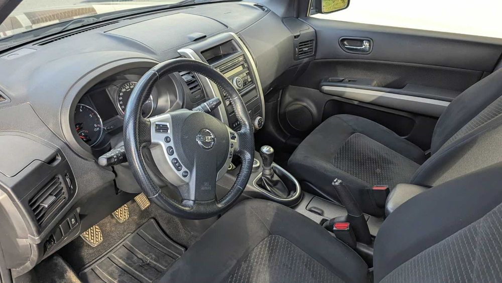 NISSAN X-Trail 2012 — imagine 2