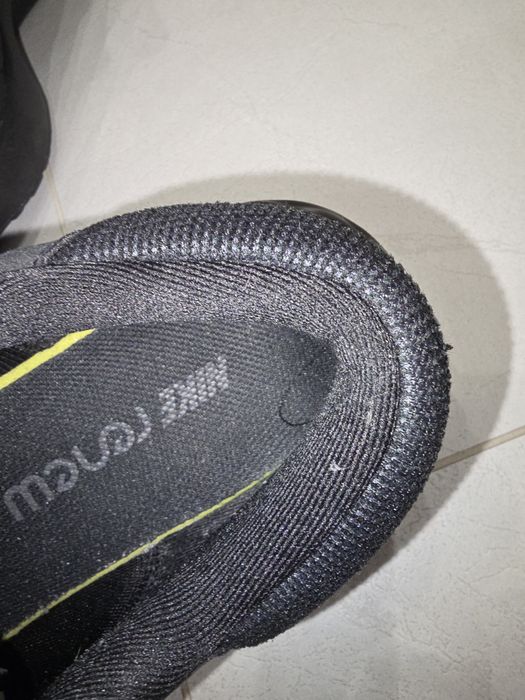 Маратонки Nike 42 номер