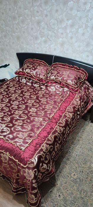 Покрывало + 2 наволочки