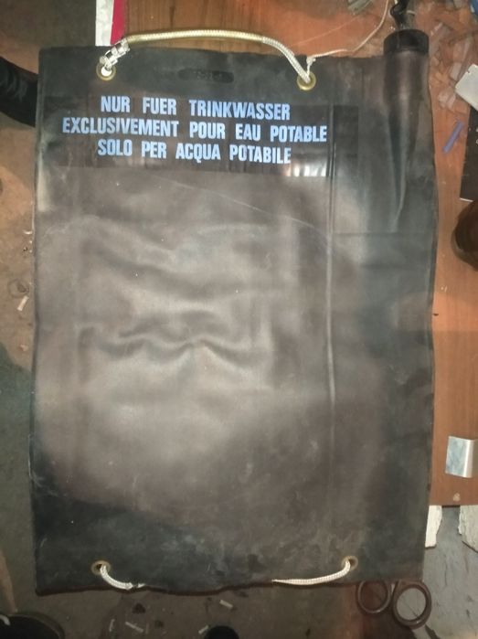 Фляга резиновая удобная