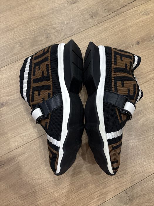 Оригинални маратонки FENDI 39н.