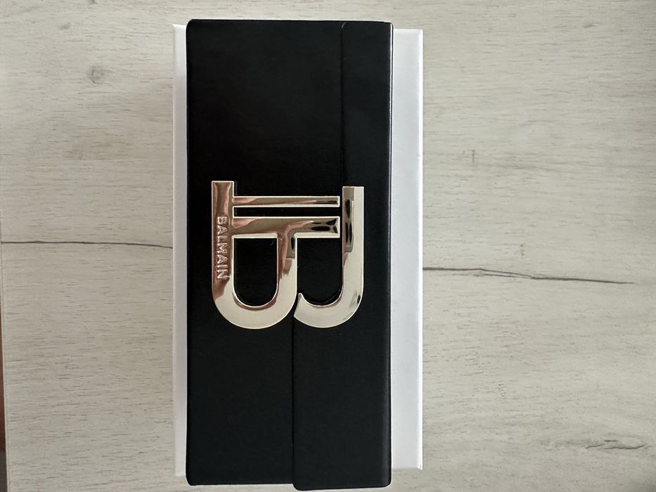 Balmain wonder III очила нови