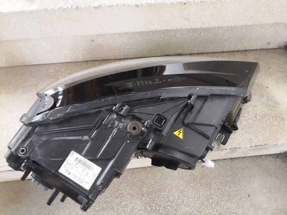 Фар Audi A8 D4 Bi-Xenon LED ляв/Фар Ауди А8 Д4 ксенон Оригинален