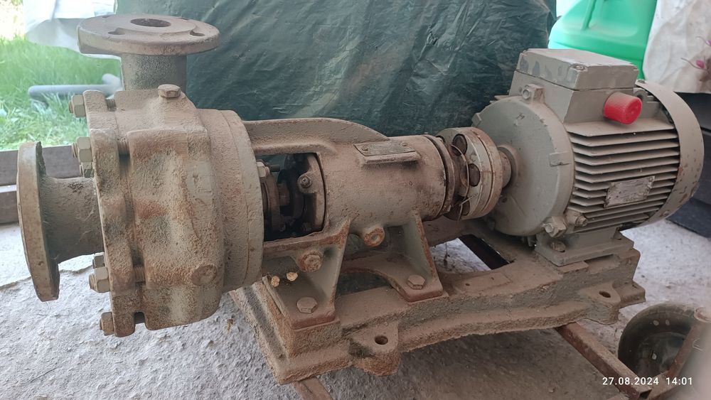 Электромотор с насосом.