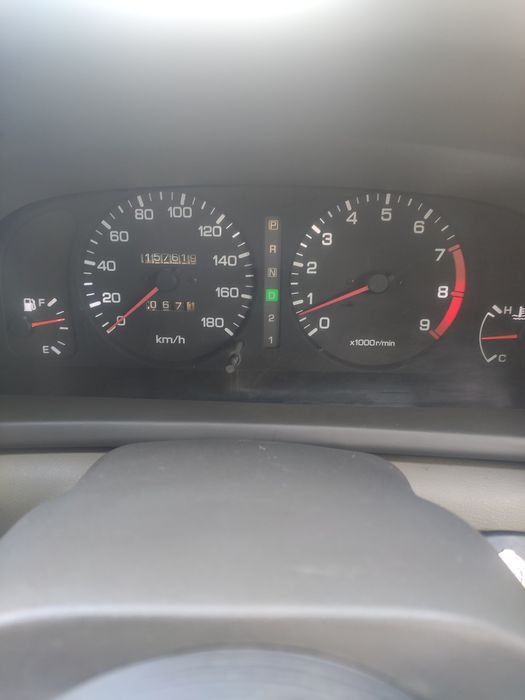 Ниссан Прерия 1997 г.в.