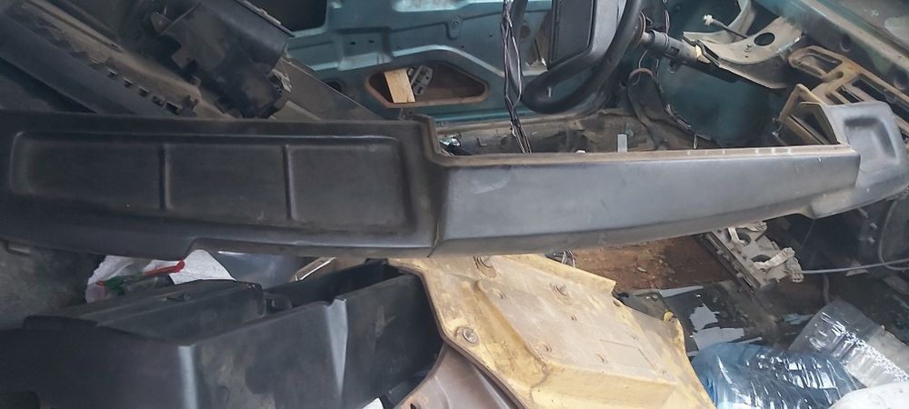 Ваз 2108 разбор   много что есть