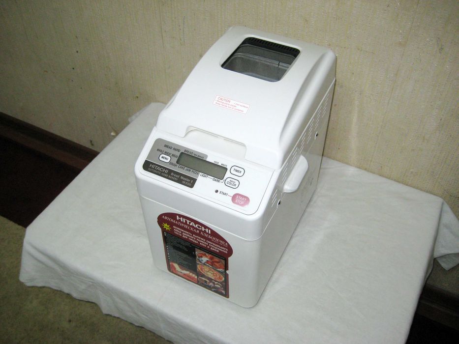 Хлебопеч HITACHI оригинал Japan (made in Thailand) отличном состоянии!