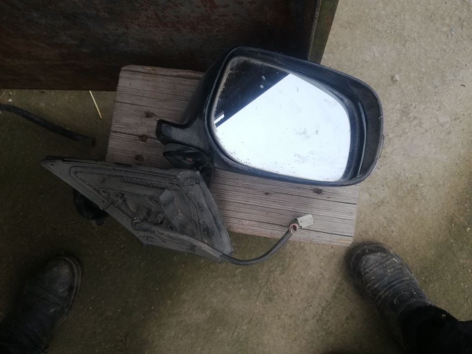 Зеркало боковое тойота