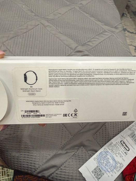 Продам Apple Watch 44mm