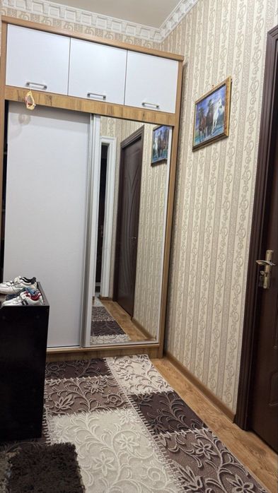 Юнусабад-19 квартал 2[3]/1/5 Евро ремонт,Выход в огород,подвал,парковк