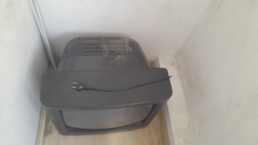 Продам телевизор Самсунг, б/у