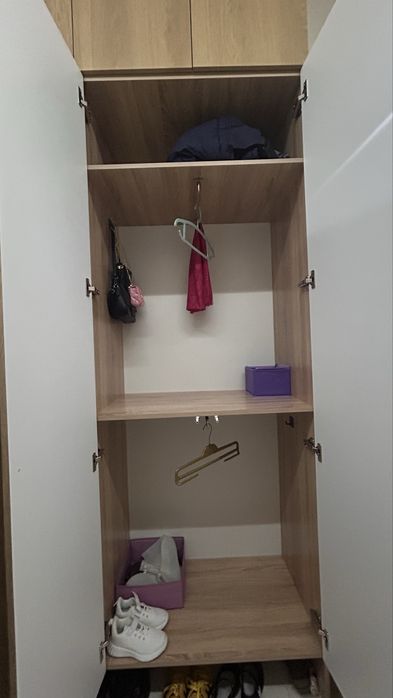 Срочно продам шкаф