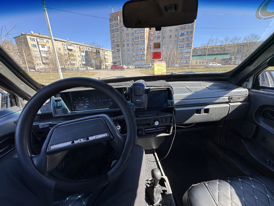 Лада Ваз 21093i