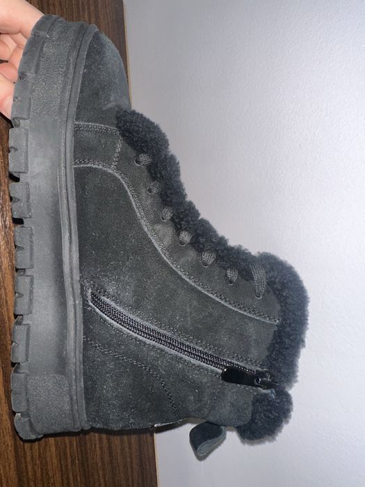 Базовые ботинки чёрные на зиму