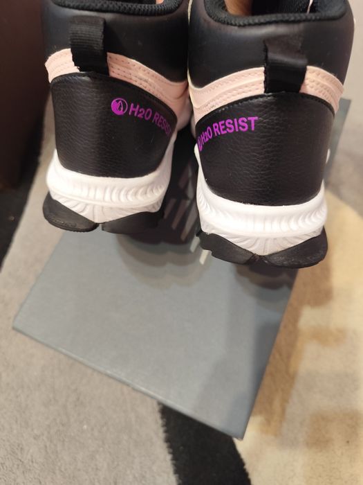 Детски непромокаеми маратонки New Balance